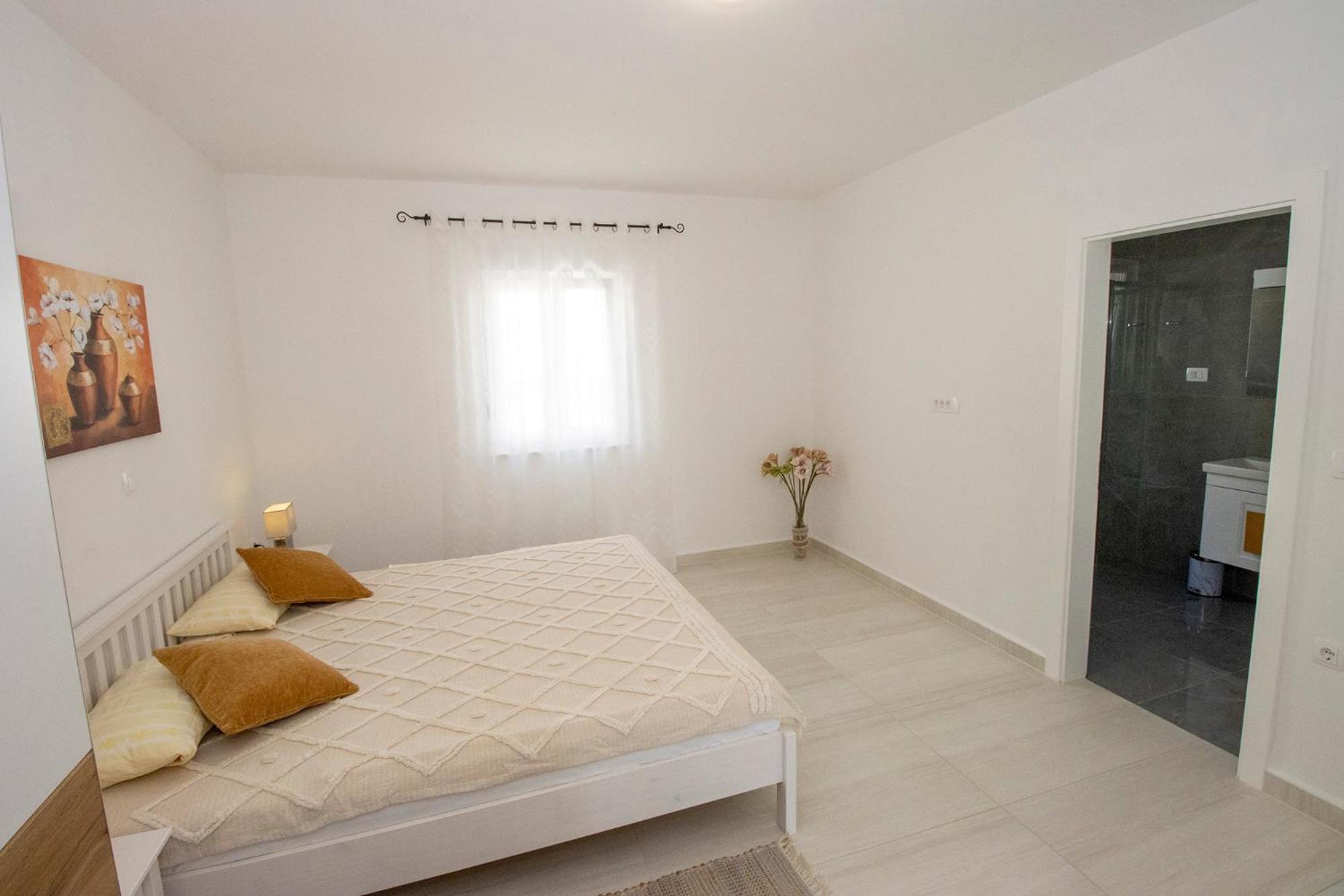 Emmi Nemira Omis Apartamento Exterior foto