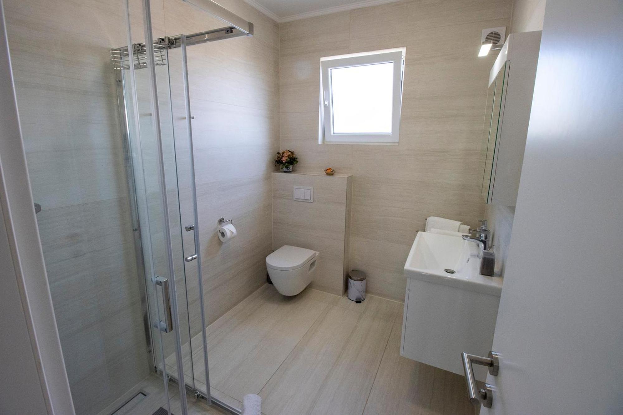 Emmi Nemira Omis Apartamento Exterior foto